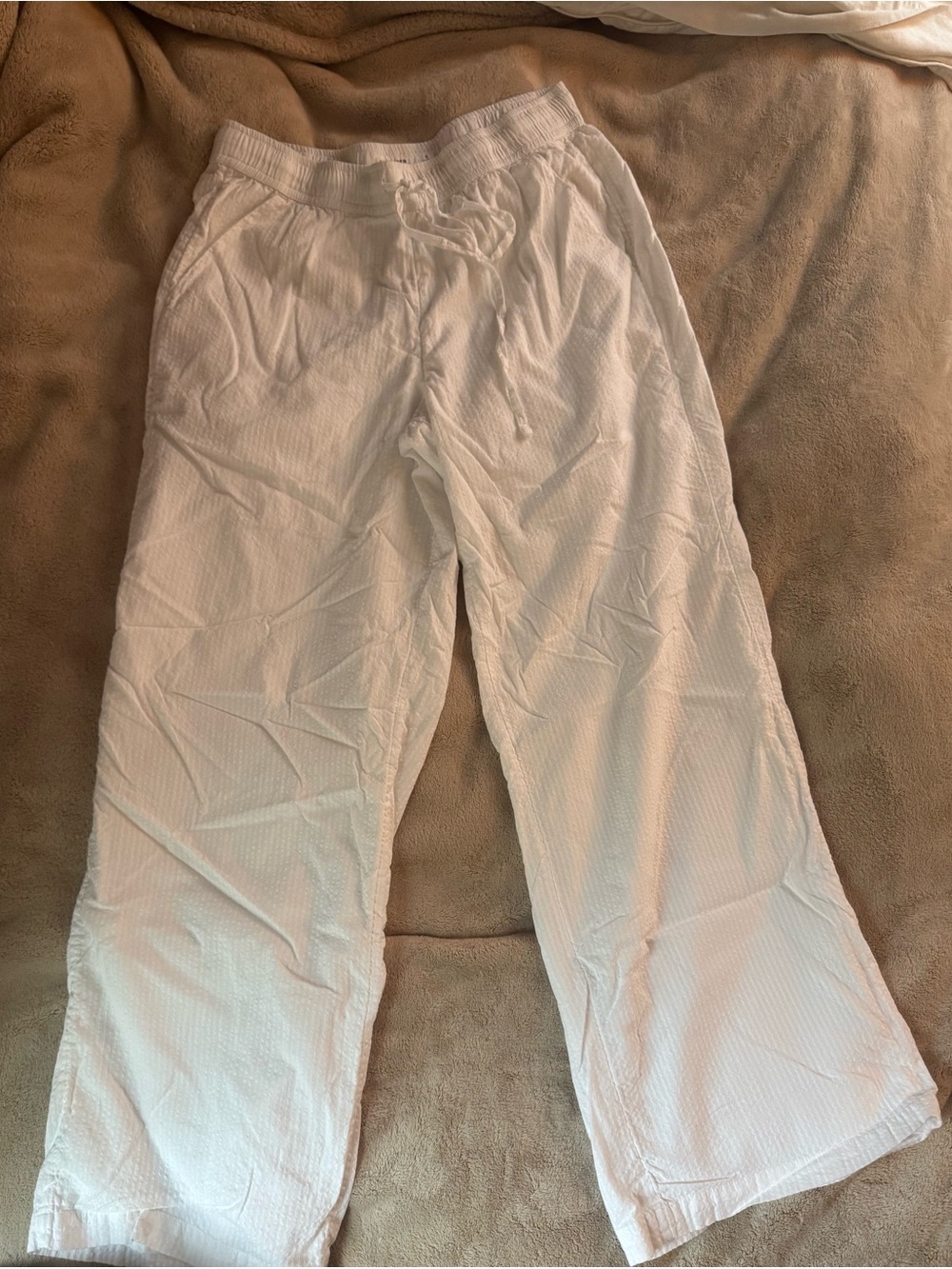 Hollister White Pants with Drawstring